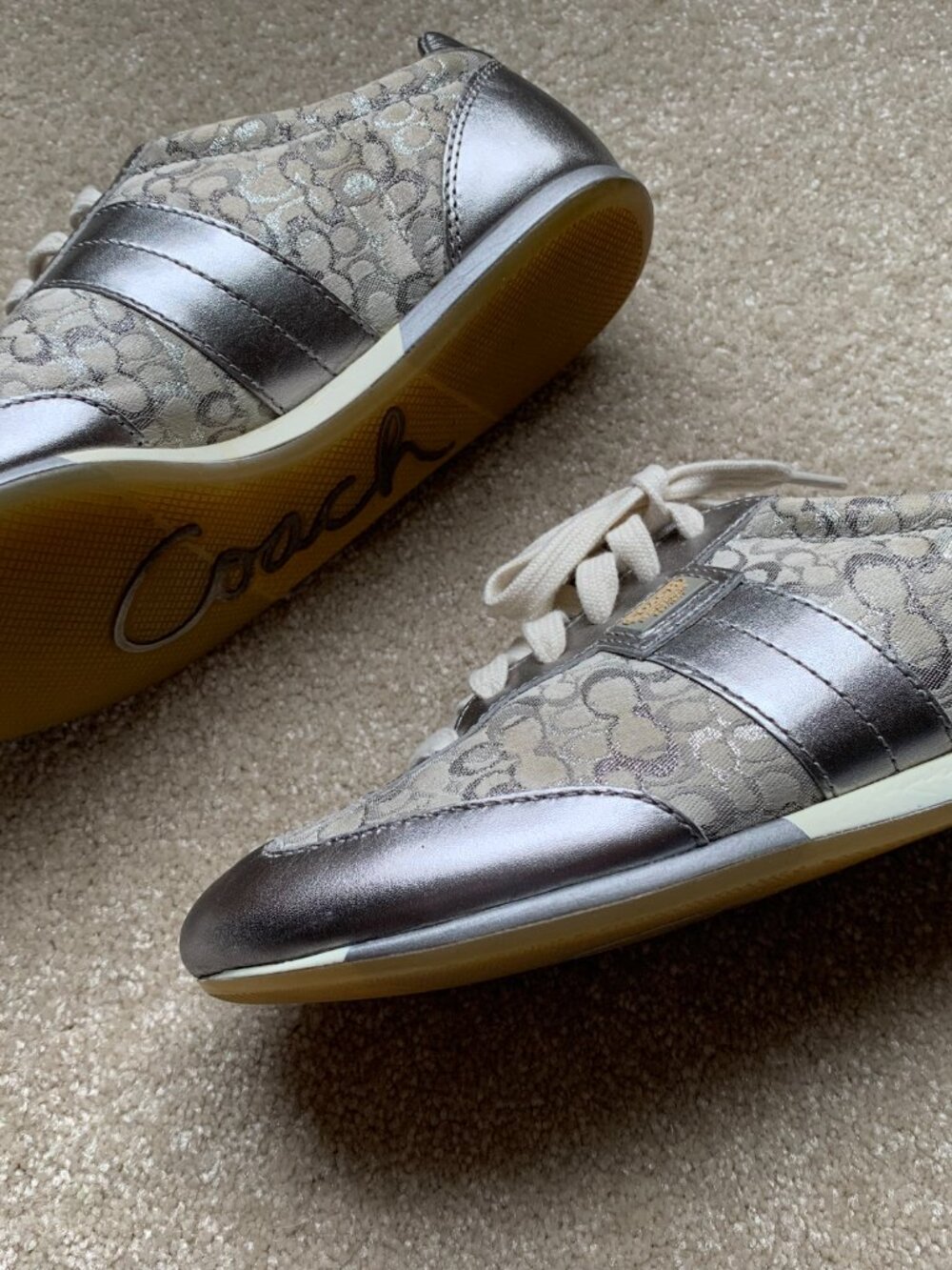Coach Joss Signature Sneakers Silver Tennis Shoes 7 - Picture 2 of 11
